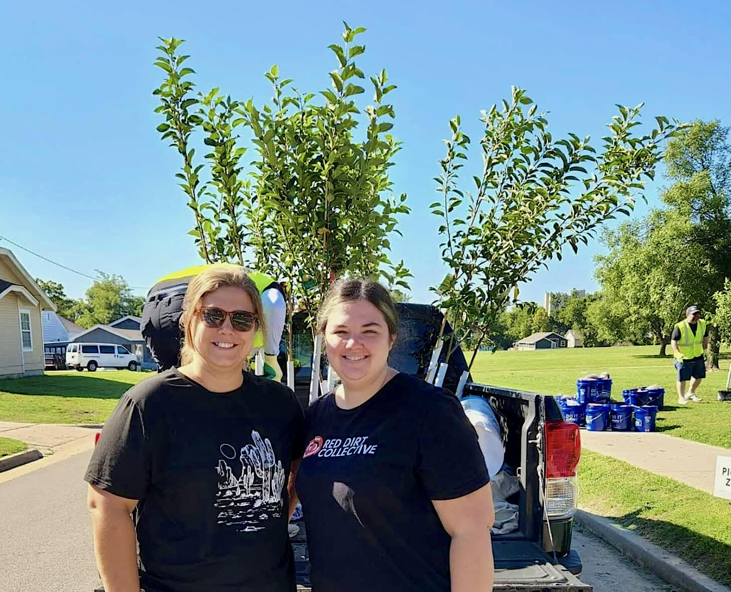 Red Dirt Collection volunteers